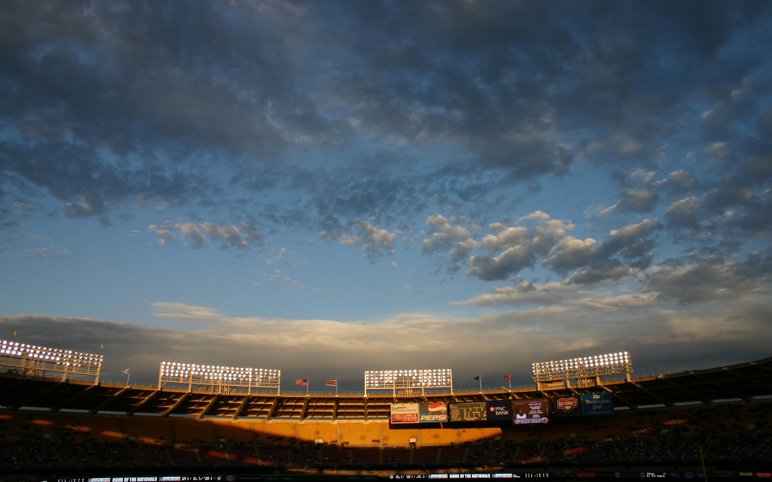 世界短跑锦标赛:接力金牌归属悬念重重,短跑世界排名最新排名